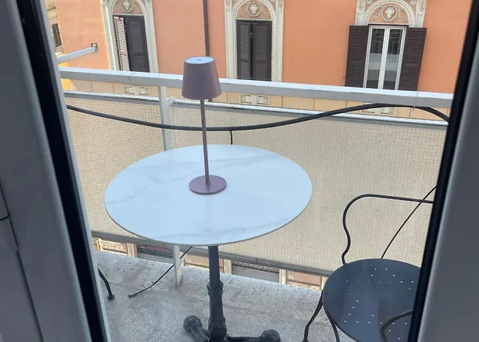 Hotel Charlie Up! Roma